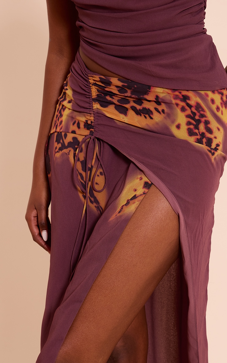 Dark Purple Floral Print Chiffon Ruched Split Maxi Skirt image 4