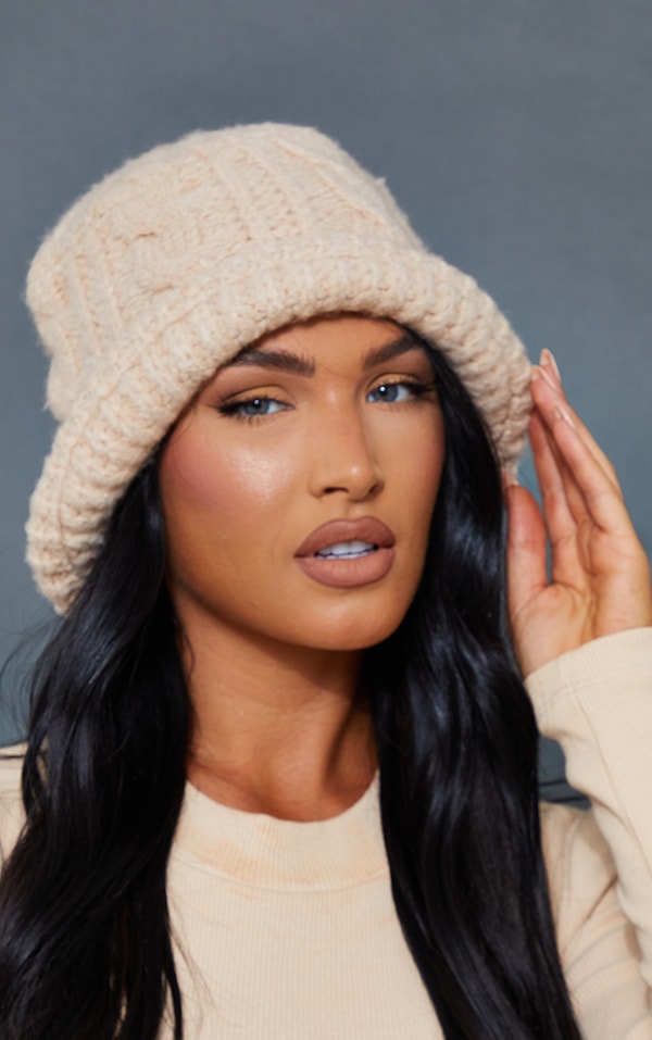 Cream Cable Knitted Bucket Hat Accessories PrettyLittleThing IRE