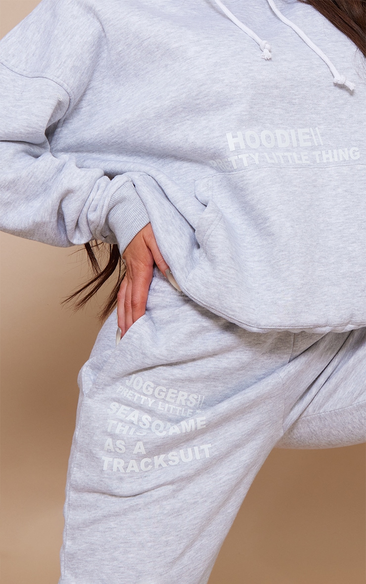 PRETTYLITTLETHING Ash Grey Logo Graphic Print Sweatpant image 4
