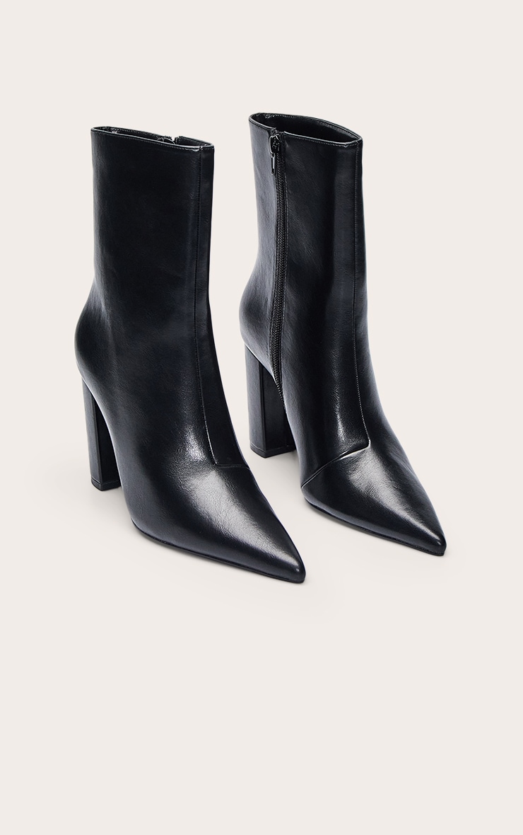Bottines pointues noires à talon carré image 3