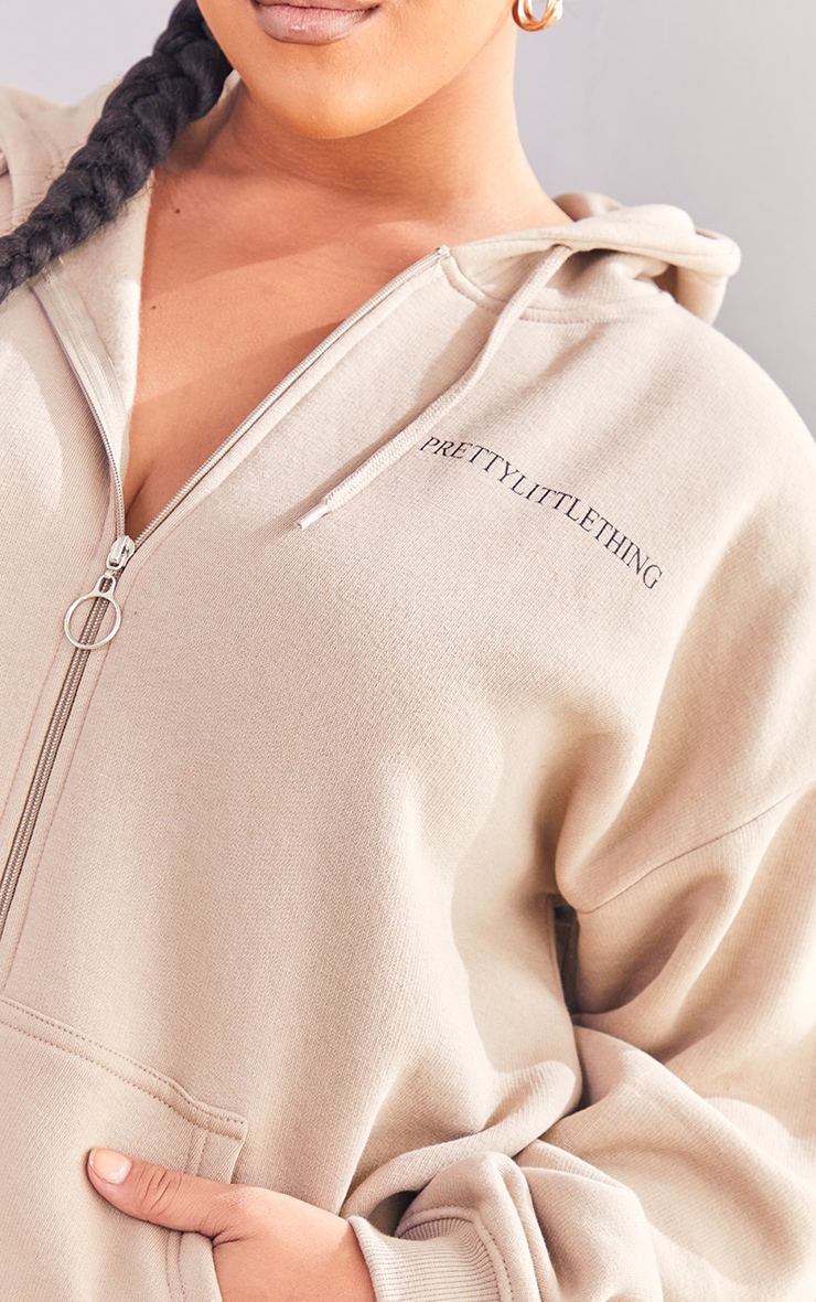 PRETTYLITTLETHING  Plus Stone Printed Extreme Oversized Zip Through Hoodie image 4