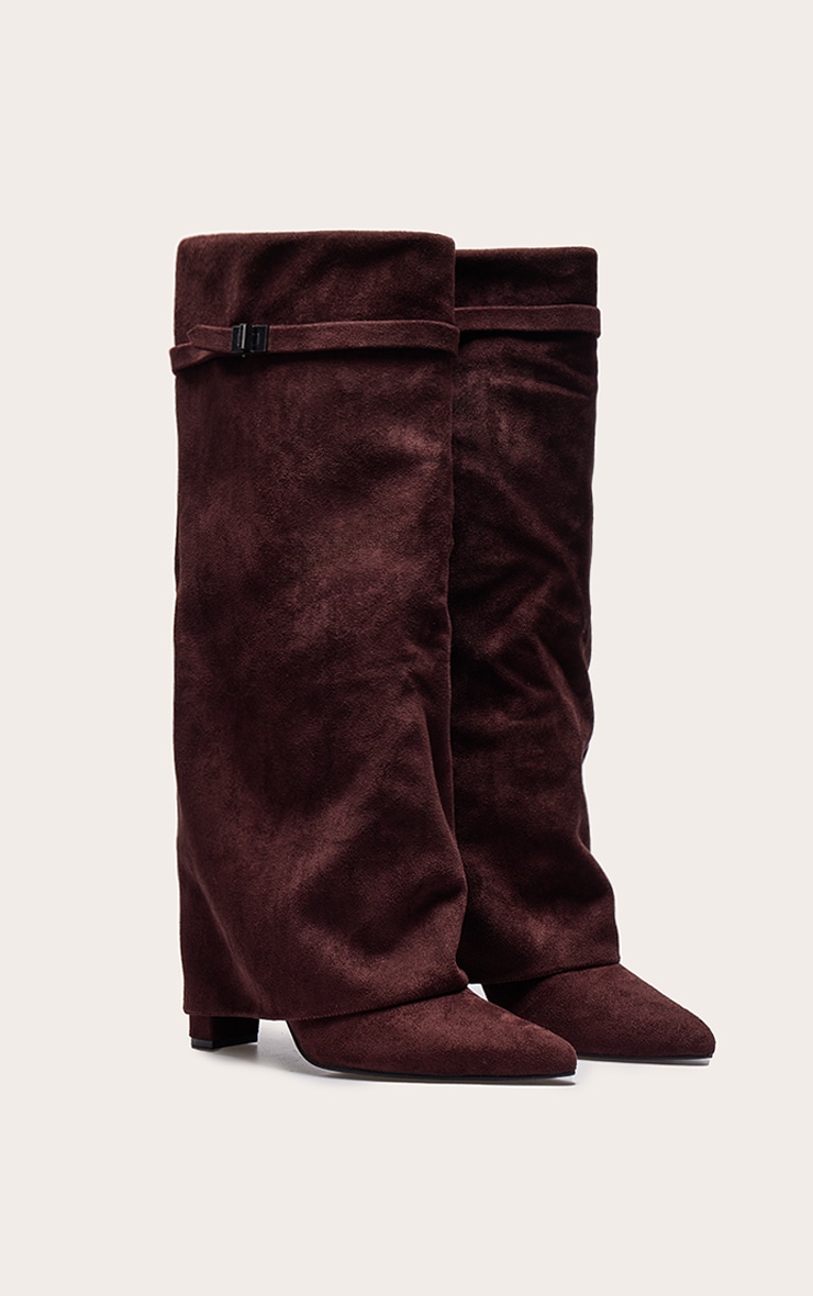 Bottes hautes en suédine chocolat repliées à talon carré et bout pointu image 2