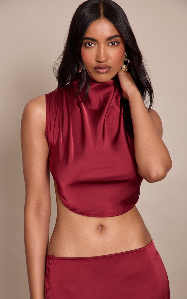 Crop top satiné bordeaux noué dans le dos à col bénitier ras image 1
