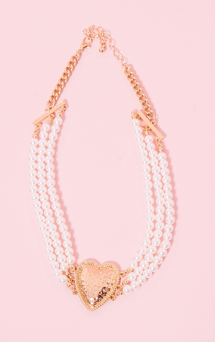 Collier ras-de-cou doré à coeur et perles image 3