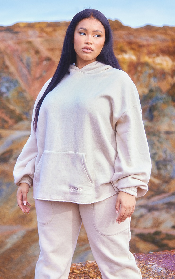 RENEW PRETTYLITTLETHING Plus Stone Embroidered Raw Hem Oversized Hoodie