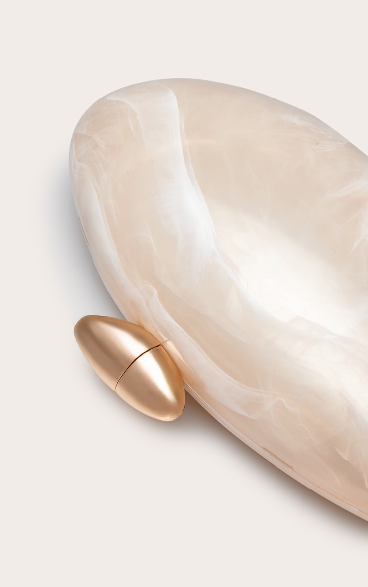 Cream Gradient Shell Hard Clutch Bag image 4