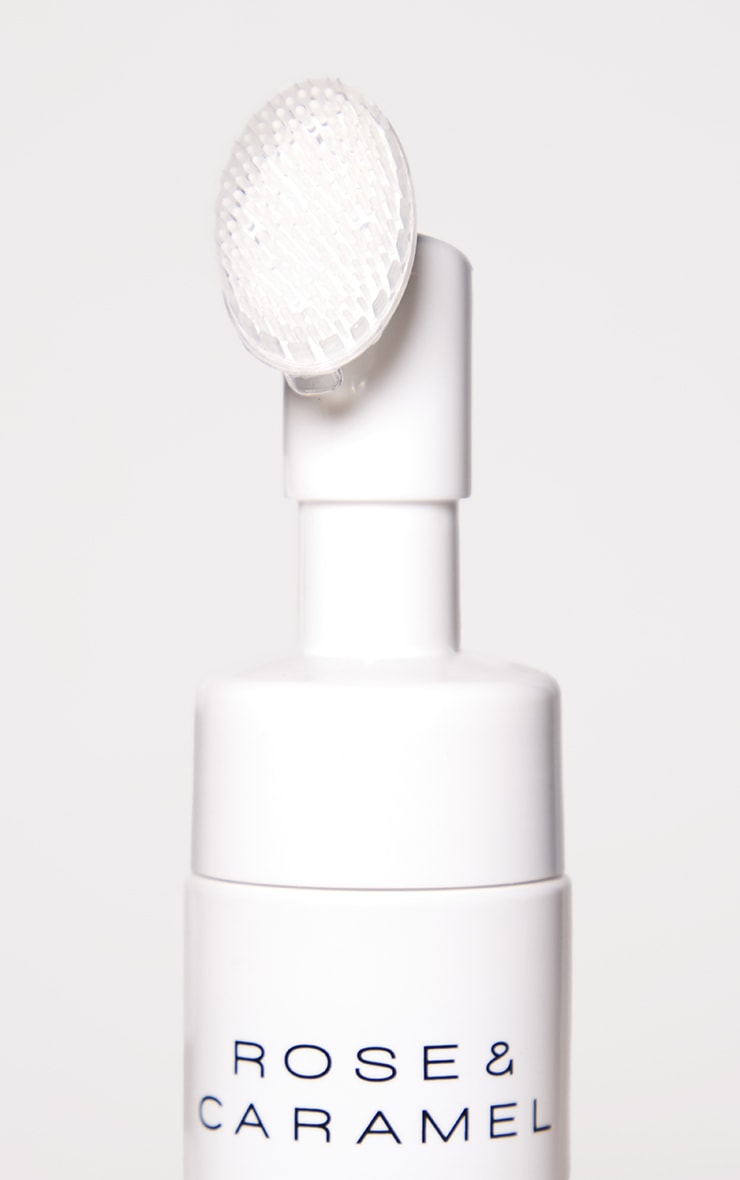 Rose & Caramel Mousse dissolvante d'auto-bronzant Purity Buff Away image 2