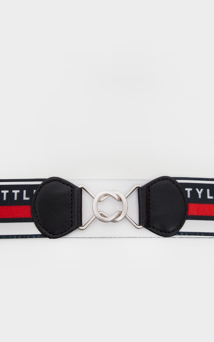 Ceinture style sangle rouge et blanche à logos PRETTYLITTLETHING image 3