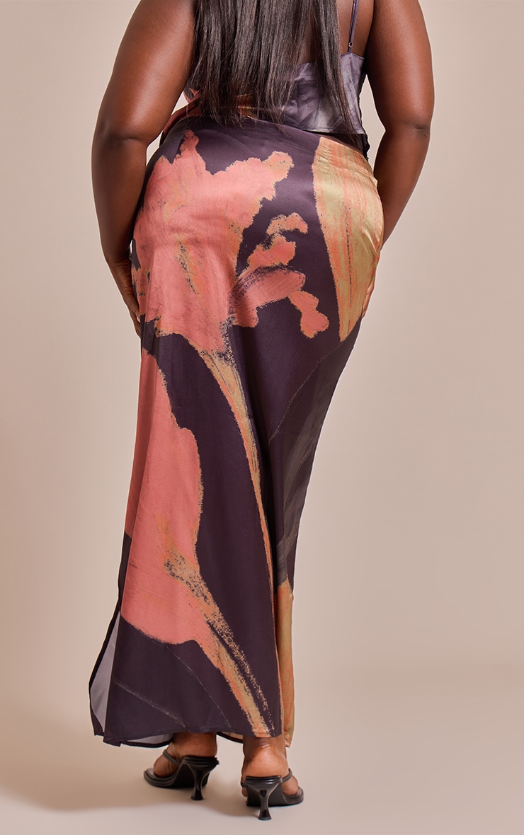 Plus Black Floral Printed Satin Maxi Skirt image 3