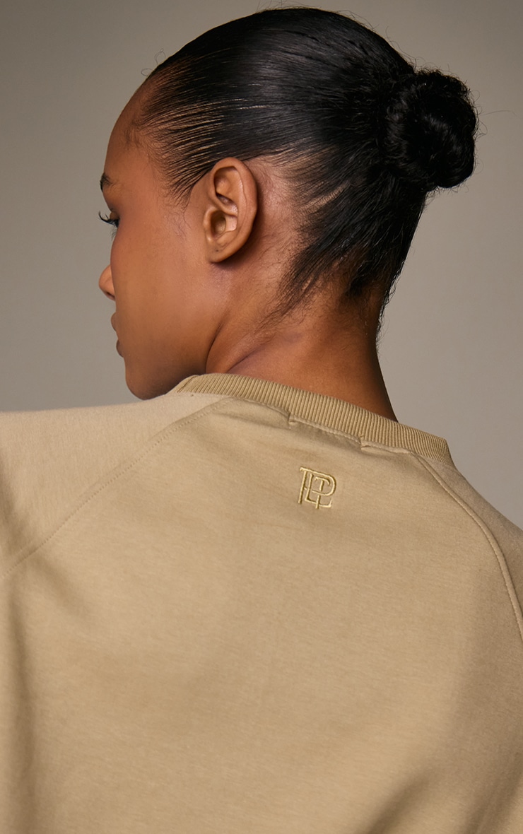 T-shirt tissé sauge à épaules carrées et logo brodé image 4