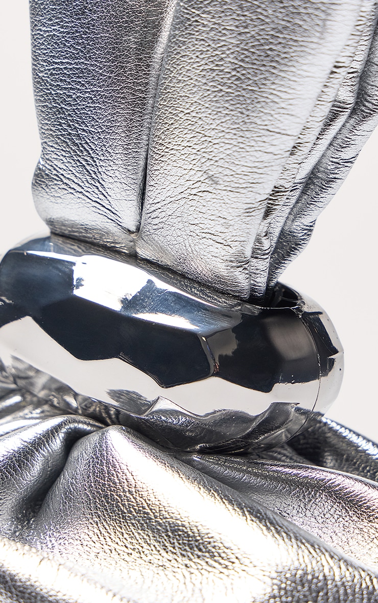 Silver Crinkle PU Dome Trim Clutch Bag image 4