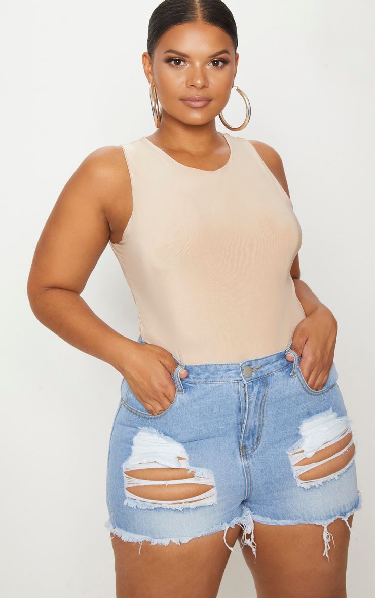 Plus Light Wash Ripped Frayed Hem Denim Shorts