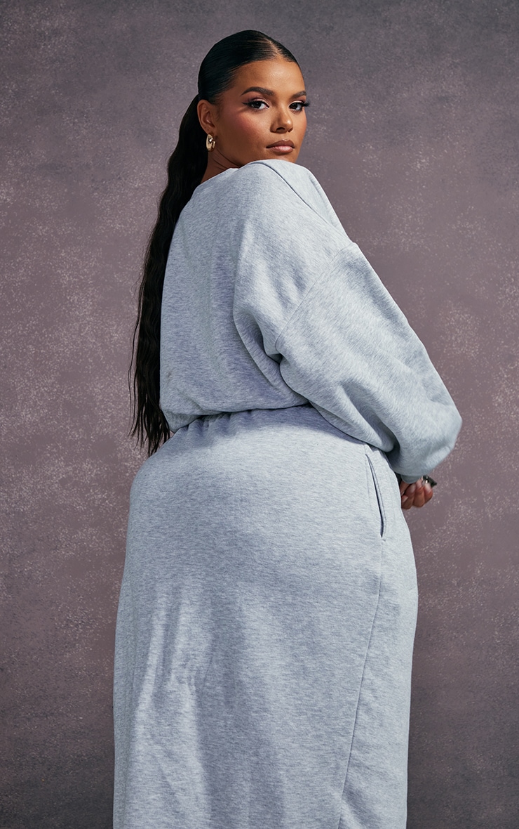 Plus Grey Toggle Hem Crop Sweater image 2