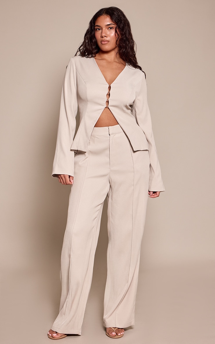 Shape Stone Hook & Eye Fitted Blazer image 3