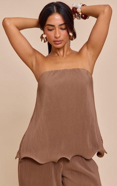 Petite Top bustier taupe plissé à ourlet volanté