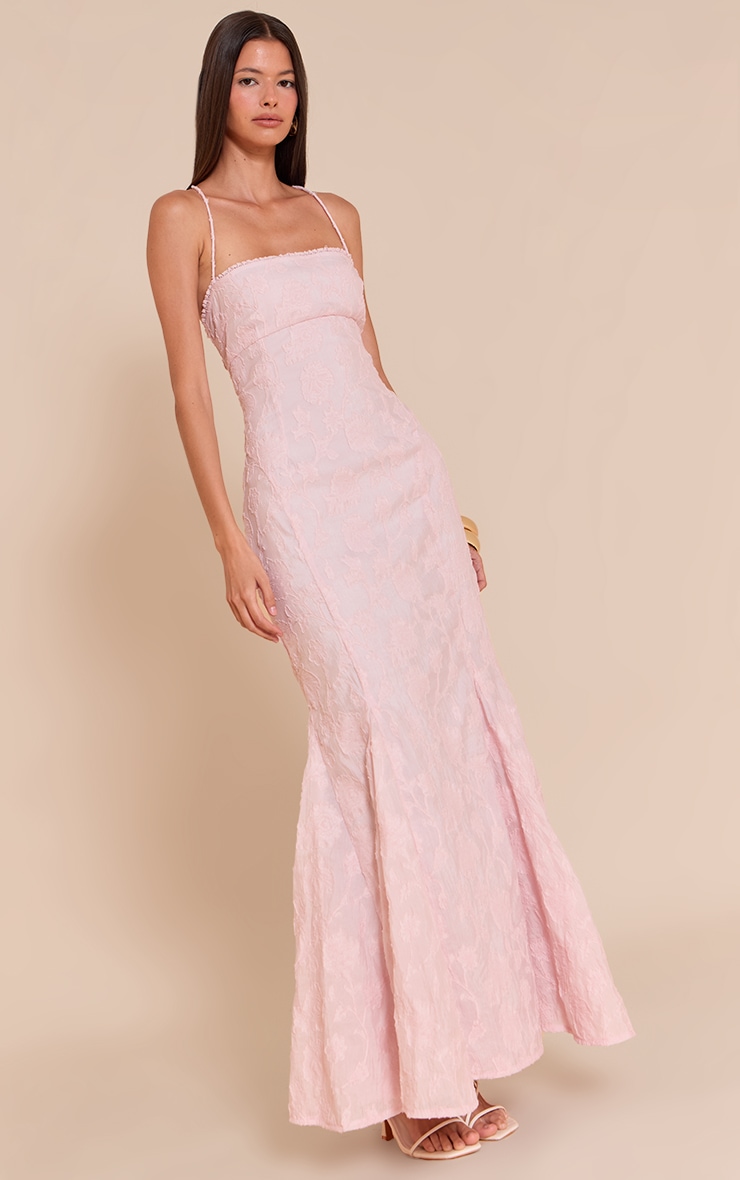Robe longue texturée rose pâle à dos lacé image 3