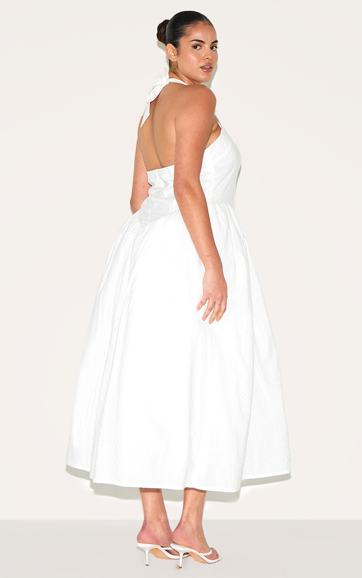 Plus Robe mi-longue en coton blanc brodé à dos nu image 2