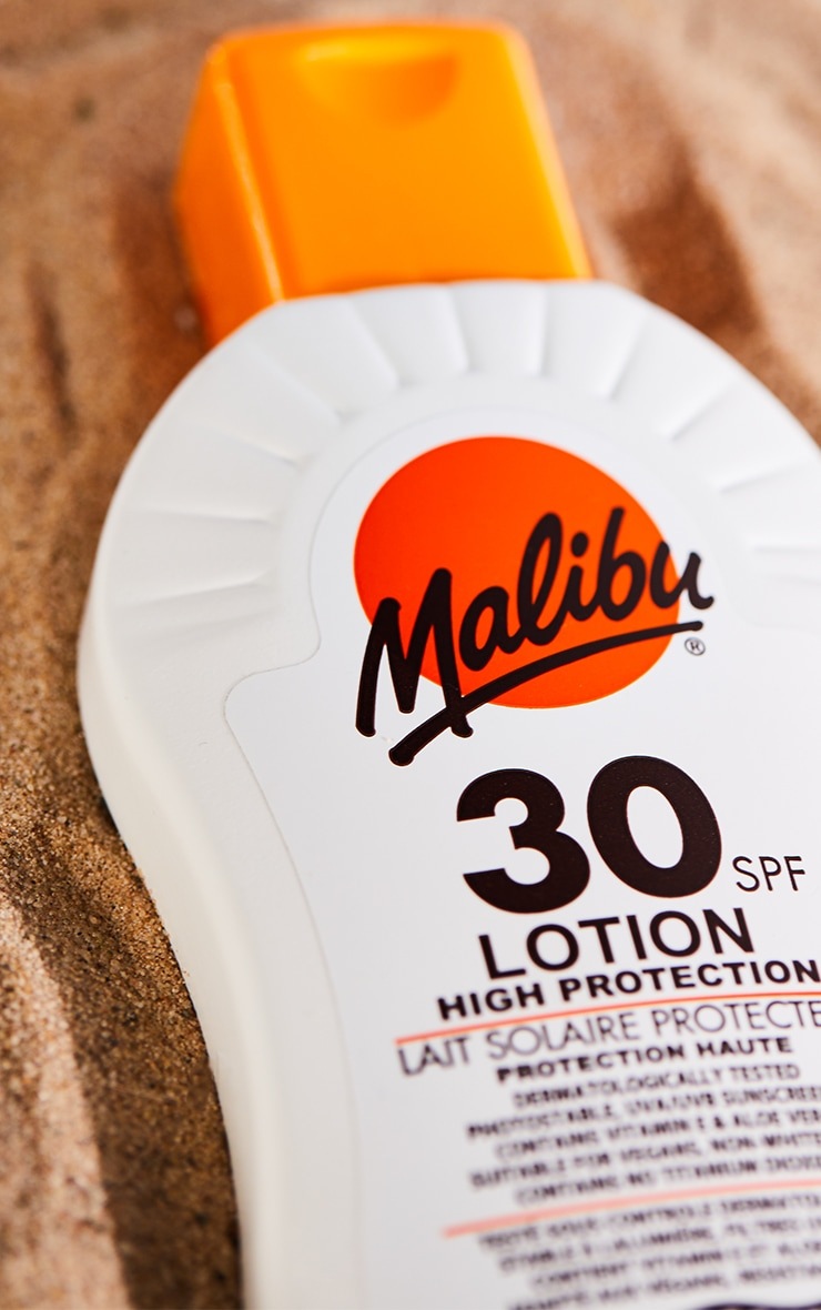 Malibu SPF 30 Sun Lotion 200ml image 2