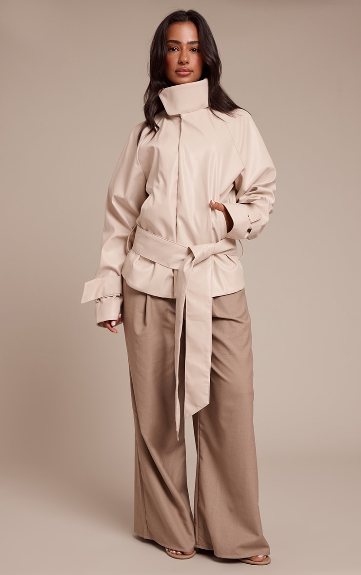 Petite Manteau en PU crème à col entonnoir et ceinture image 3