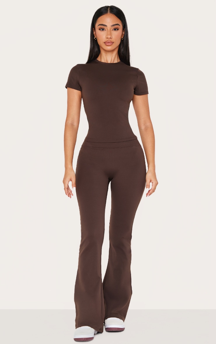 Petite Top de sport long en Sculpt espresso à manches courtes image 3