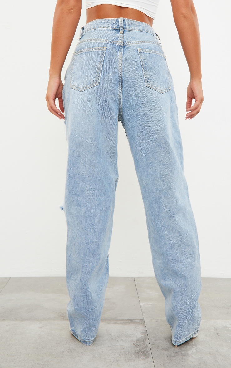 PRETTYLITTLETHING Light Blue Wash Open Knee Boyfriend Jeans image 3