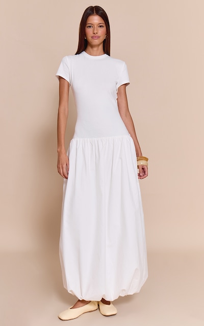 Robe T-shirt longue blanche à taille tombante et ourlet bouffant
