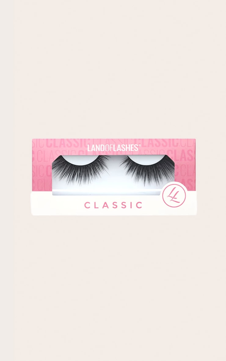 Land of Lashes Classic Collection Enchant Lash image 1
