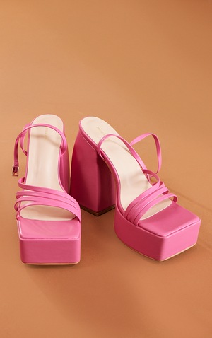 platform sandals pretty little thing