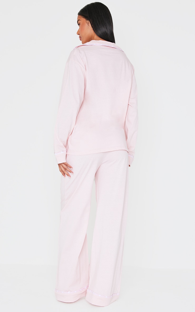 PRETTYLITTLETHING Ensemble de pyjama en jersey rose à coutures surjetées image 2