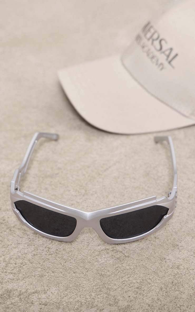 Silver Sporty Zig Zag Frame Sunglasses image 2