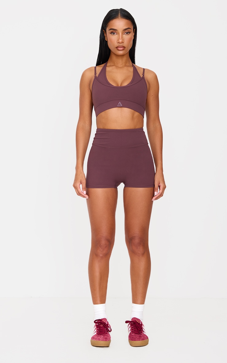 PLT TRAIL Mini-short en Sculpt chocolat foncé à derrière froncé image 4