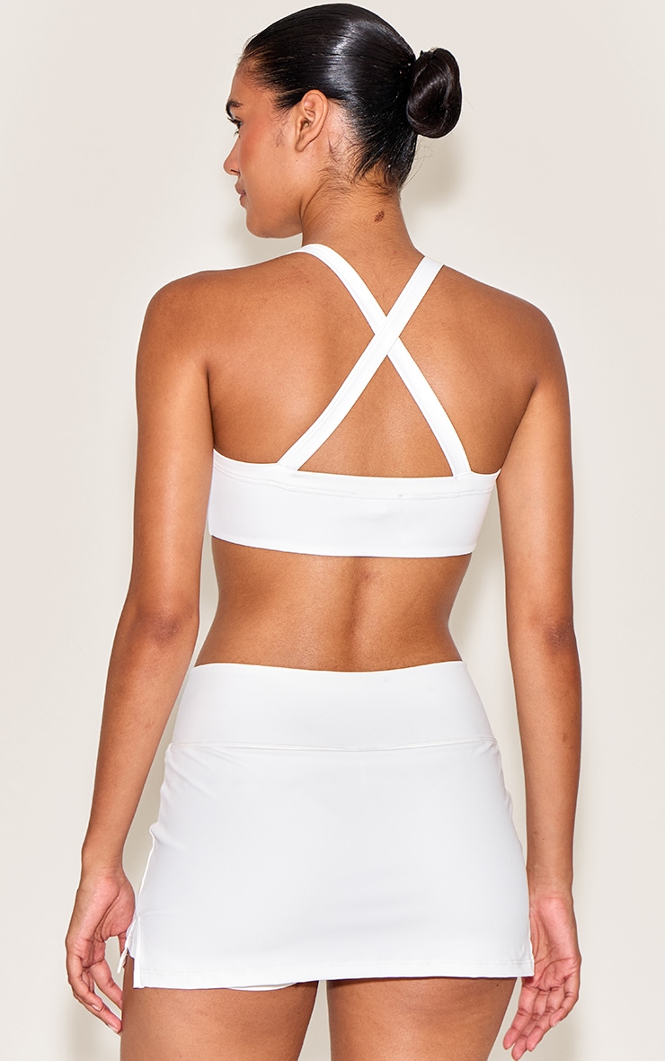 White Sculpt Seam Detail Strappy Sports Bra image 2