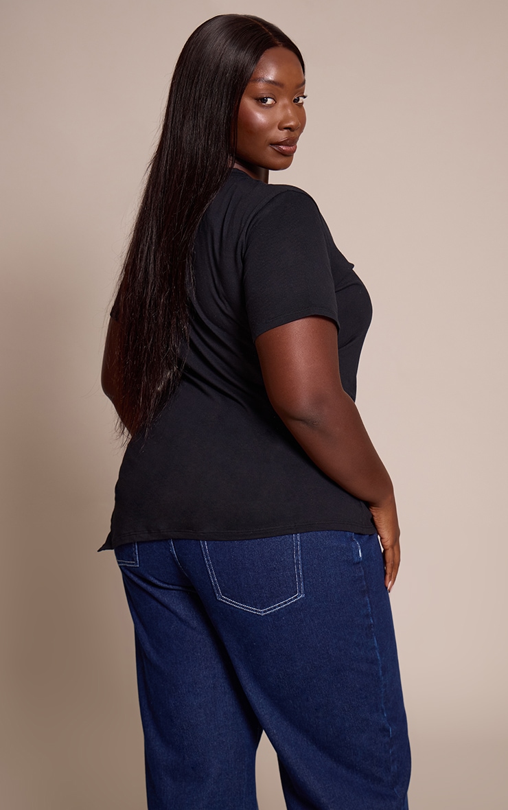 Plus Black Cotton Ruched Side Asymmetric Hem T-shirt image 2