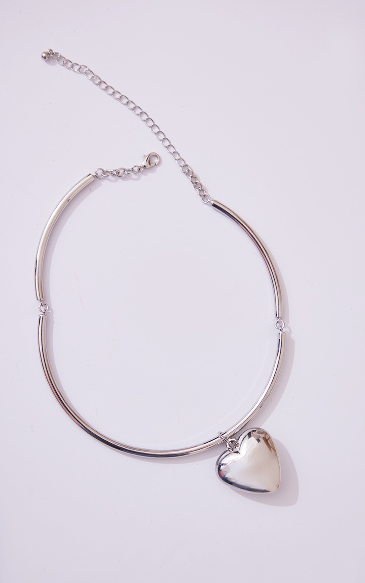 Silver Chrome Chunky Heart Necklace image 3