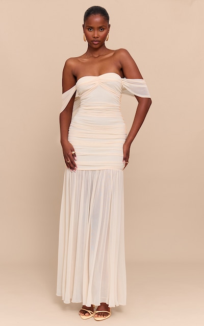 Robe longue en mesh crème froncée à col bardot