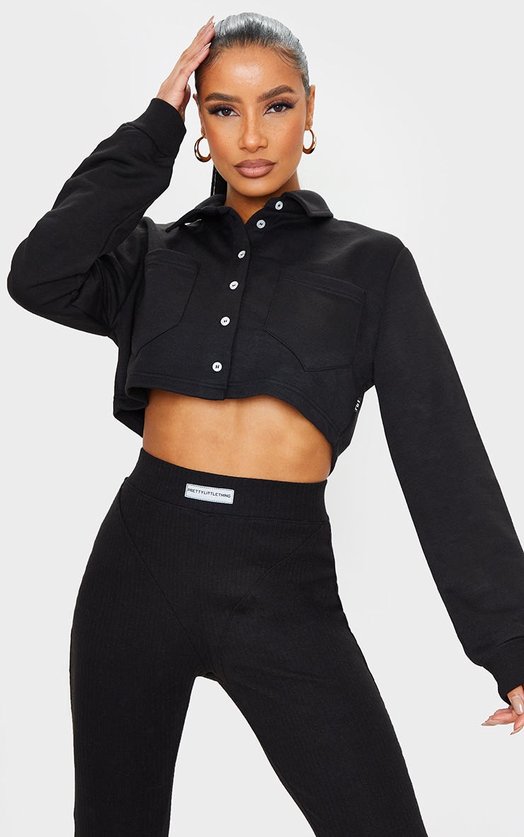 PRETTYLITTLETHING Black Button Front Crop Polo Shirt