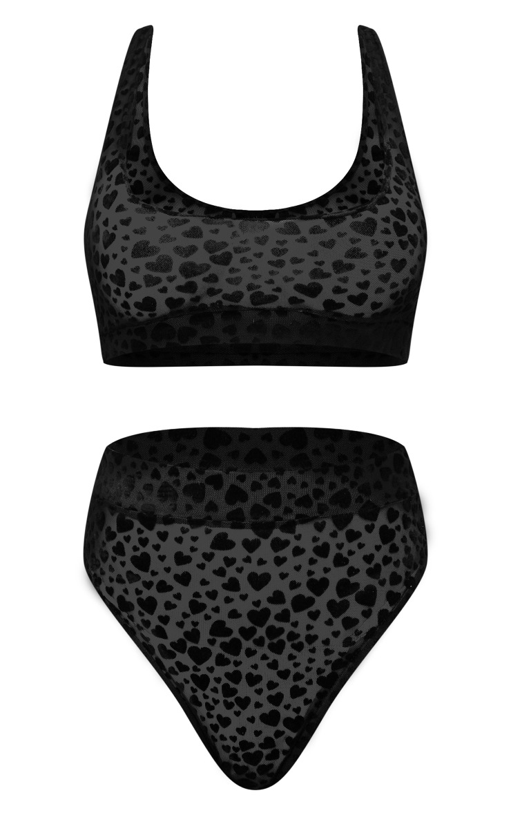Ensemble de lingerie col rond noir en mesh à coeurs image 5