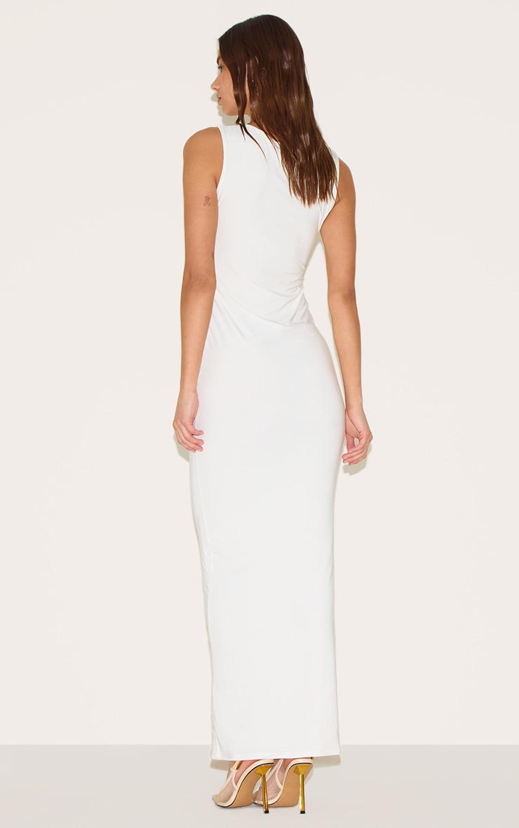 Robe longue asymétrique moulante doublée blanche à empiècement image 2