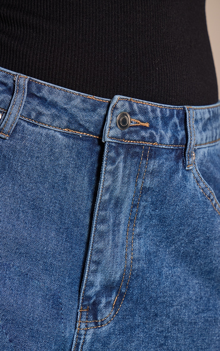 Plus Vintage Wash Split Hem Straight Leg Jeans image 4