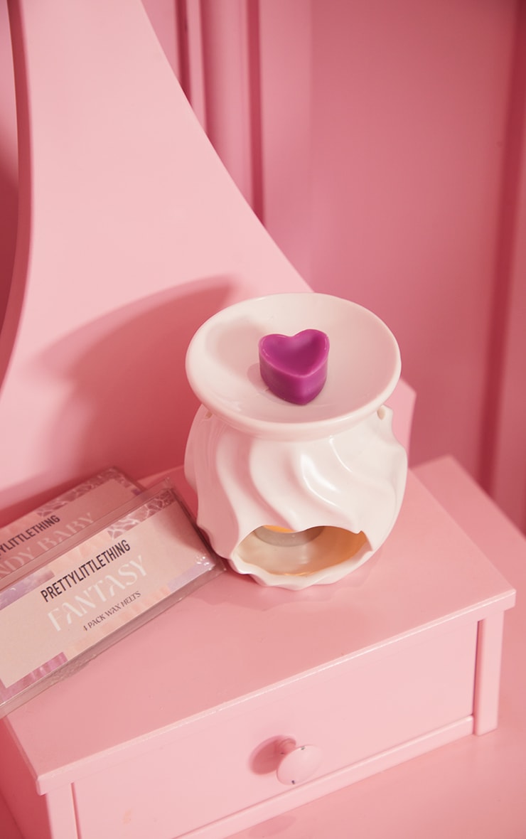 PRETTYLITTLETHING Pink Fantasy Heart Shaped Wax Melts