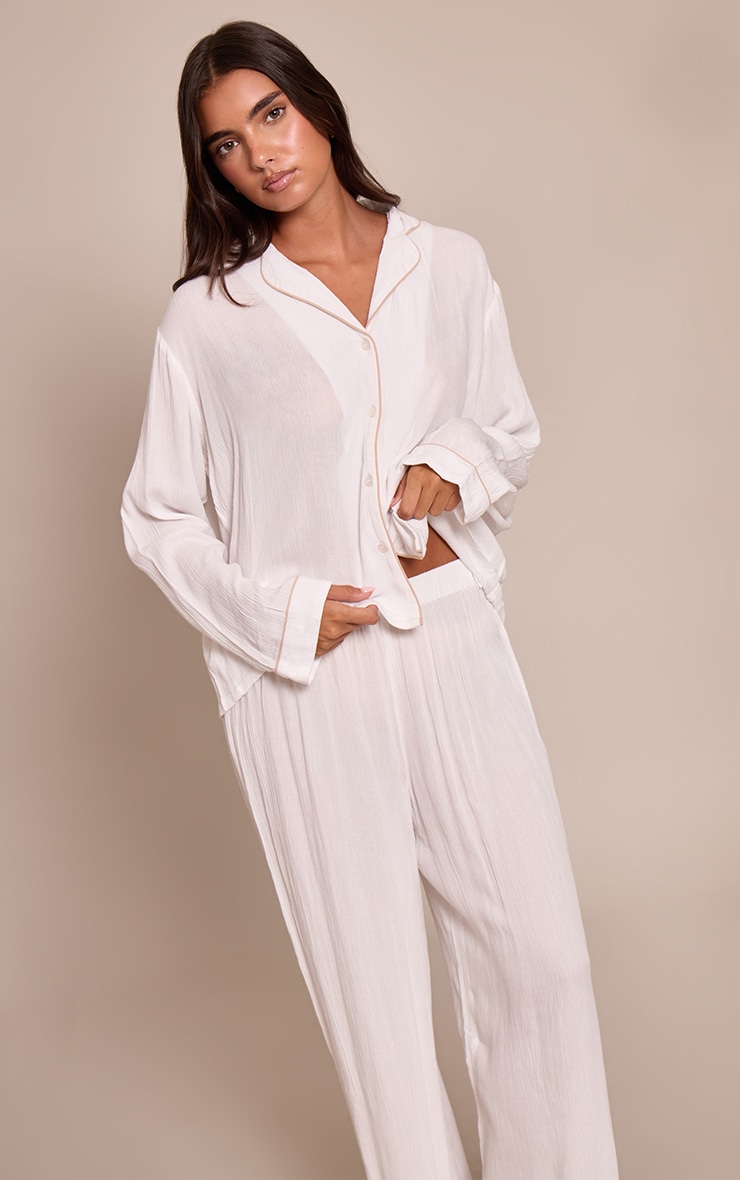 White Contrast Piping Crinkle Long Pj Set image 4