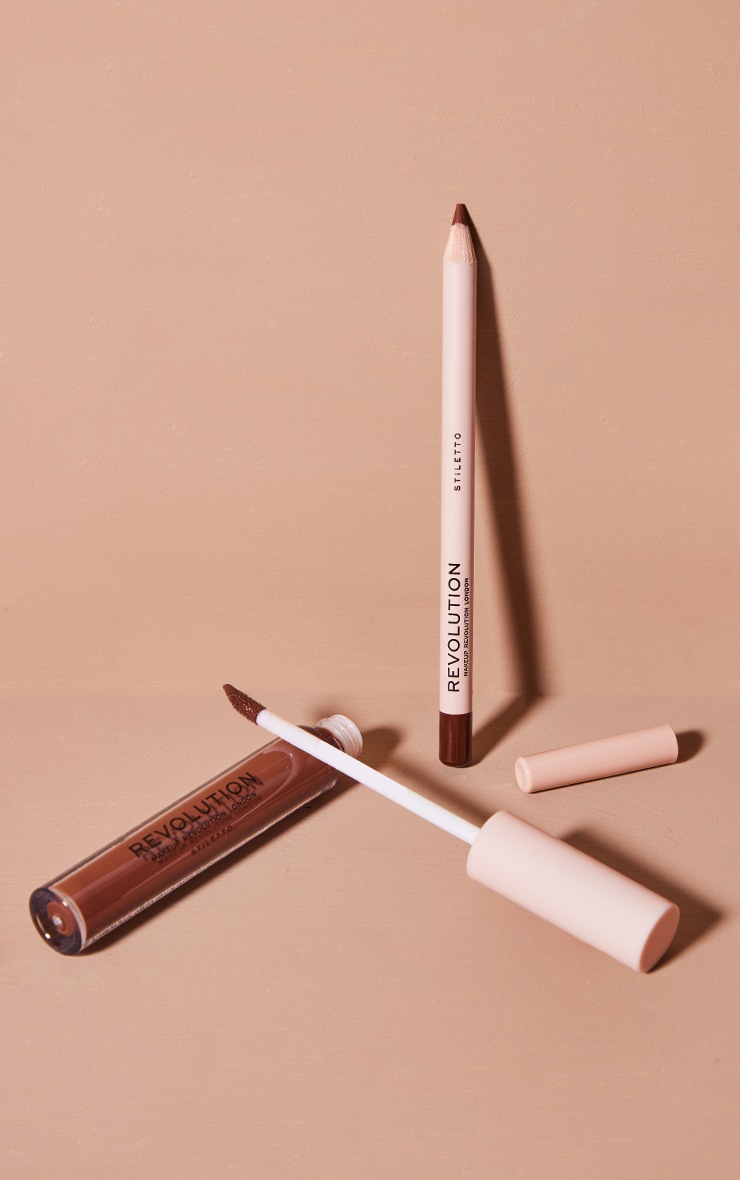 Makeup Revolution Lip Contour Kit Stiletto PrettyLittleThing IL