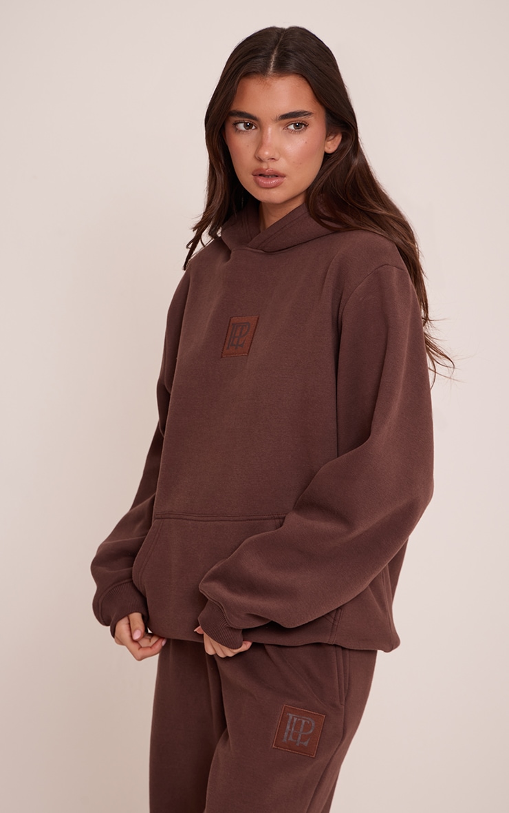 Chocolate PLT Badge Cotton Fleece Pullover Hoodie image 1