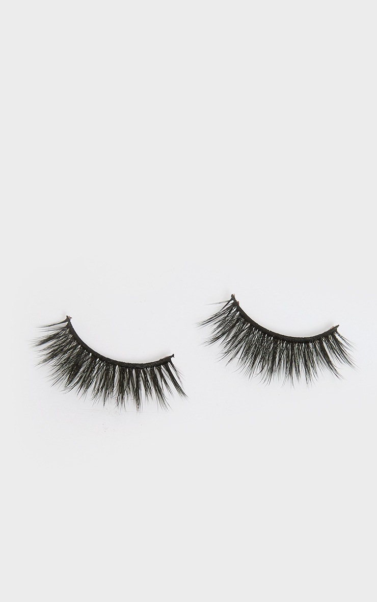 Land Of Lashes The Favourites Faux Mink Gift Set image 3