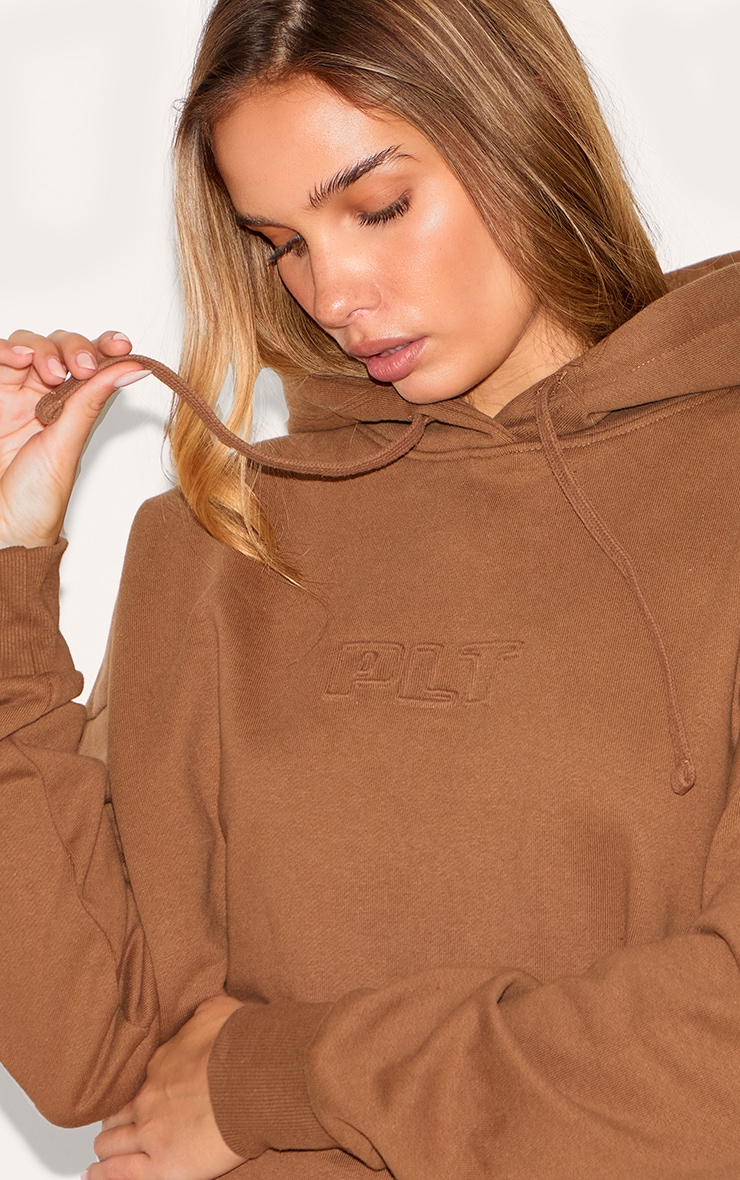 PRETTYLITTLETHING Taupe Premium Embossed Oversized Hoodie image 4