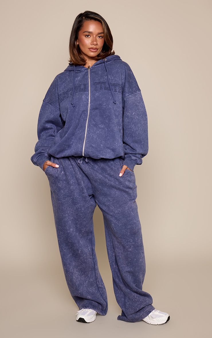 PRETTYLITTLETHING Shape Navy Embroidery Washed Zip Through Hoodie image 3