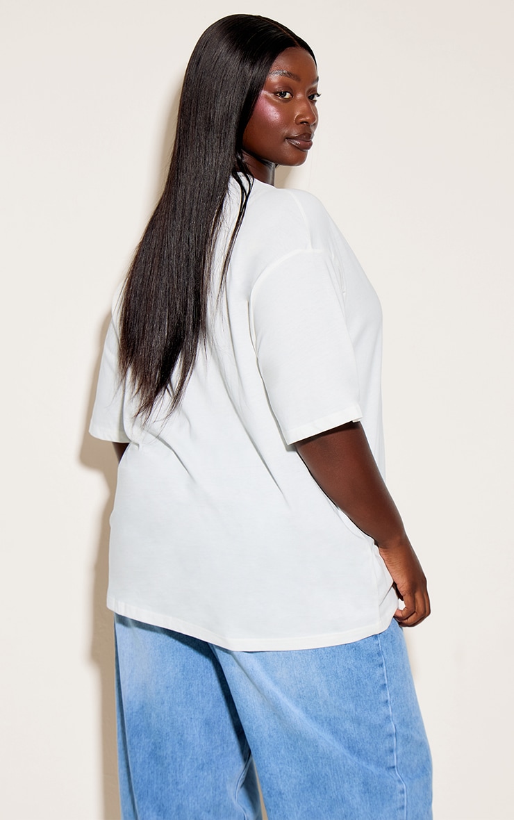 Plus Cream Prettylittlething Oversized T-Shirt image 2