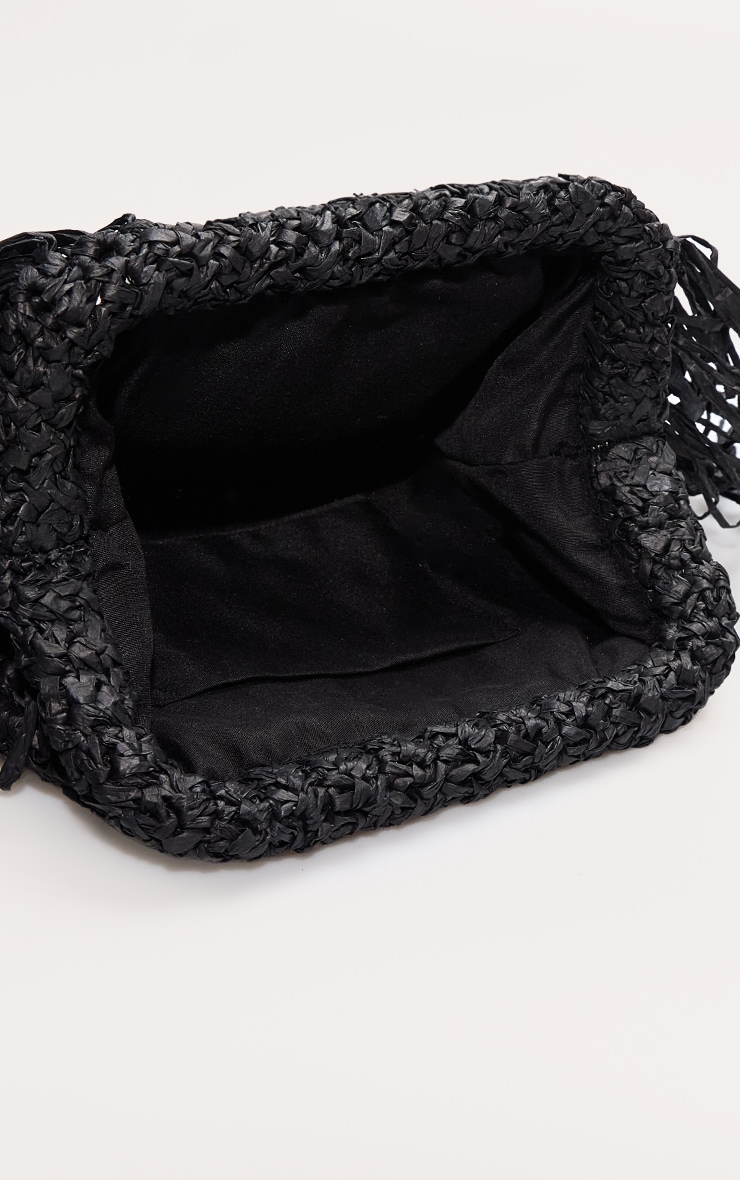 Pochette ample en raphia noire à franges image 4