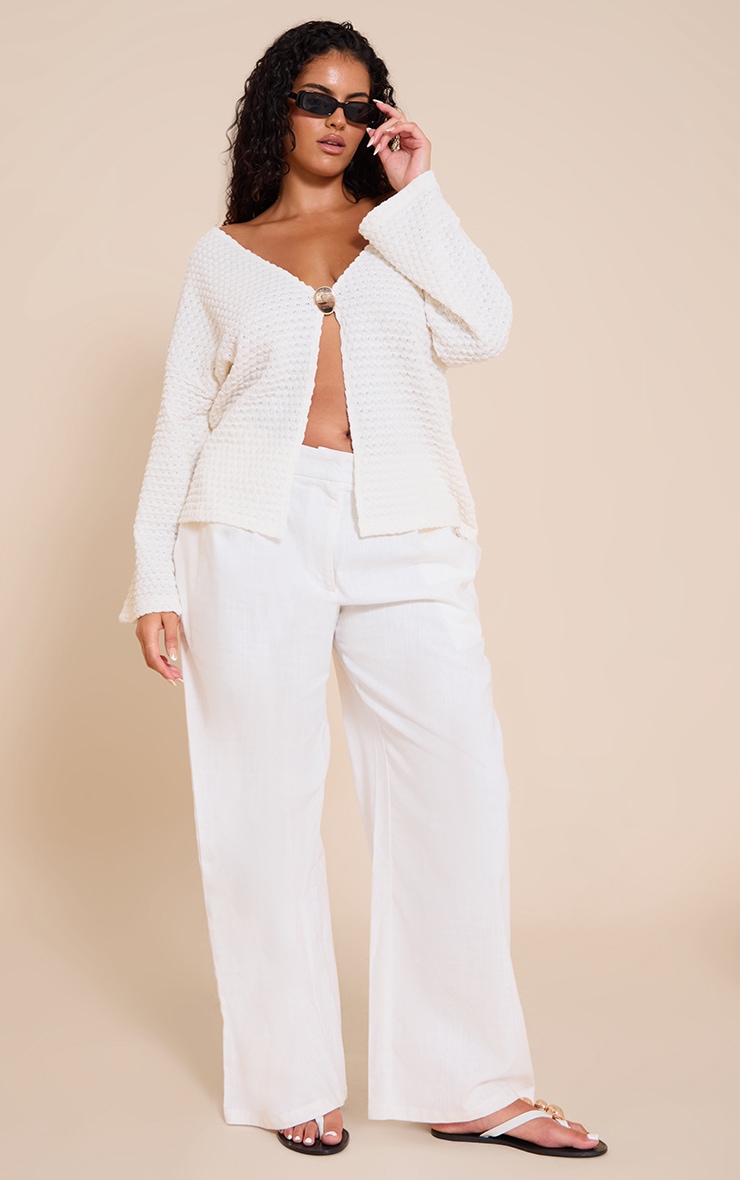 Plus Top texturé crème à manches longues et empiècement oversize image 3