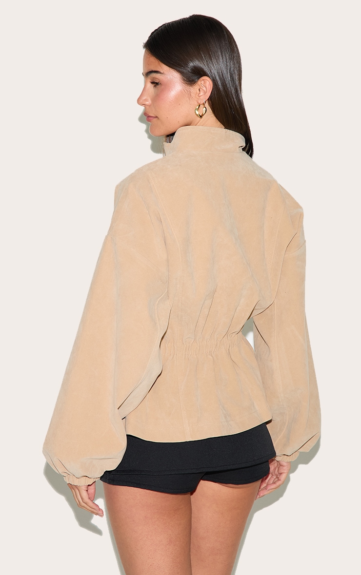 Veste en suédine couleur pierre à taille cintrée image 2